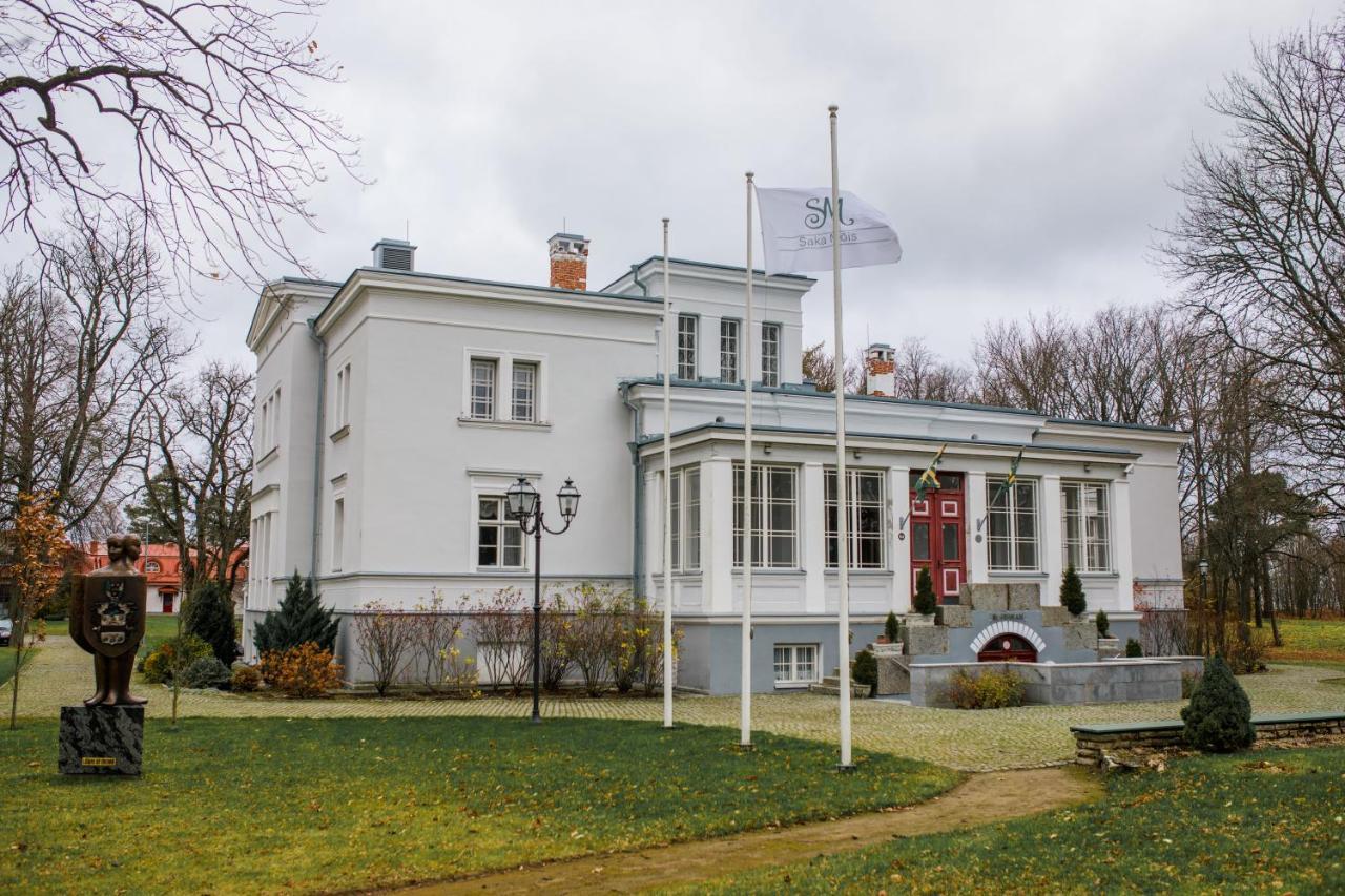 Manor Hotel 3*